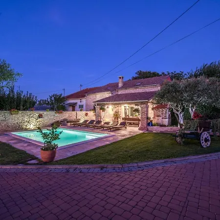 Sisman-spa * Donji Zemunik